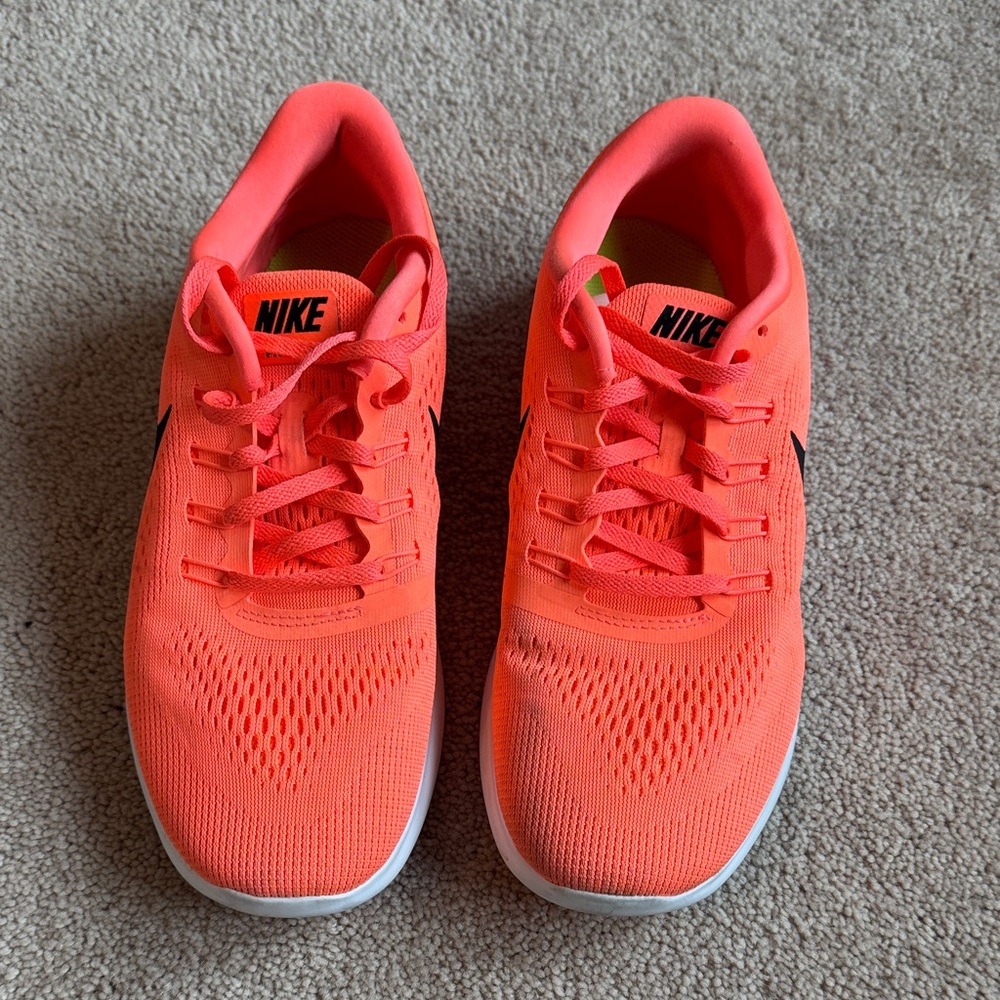 Nike Neon Coral/Black Women's Running Shoes